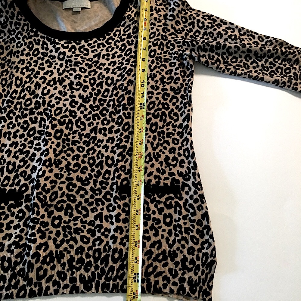 Carolyn Taylor Ladies Lg Leopard Print Soft Cozy Knit Lightweight Sweater NWOT - Picture 8 of 13